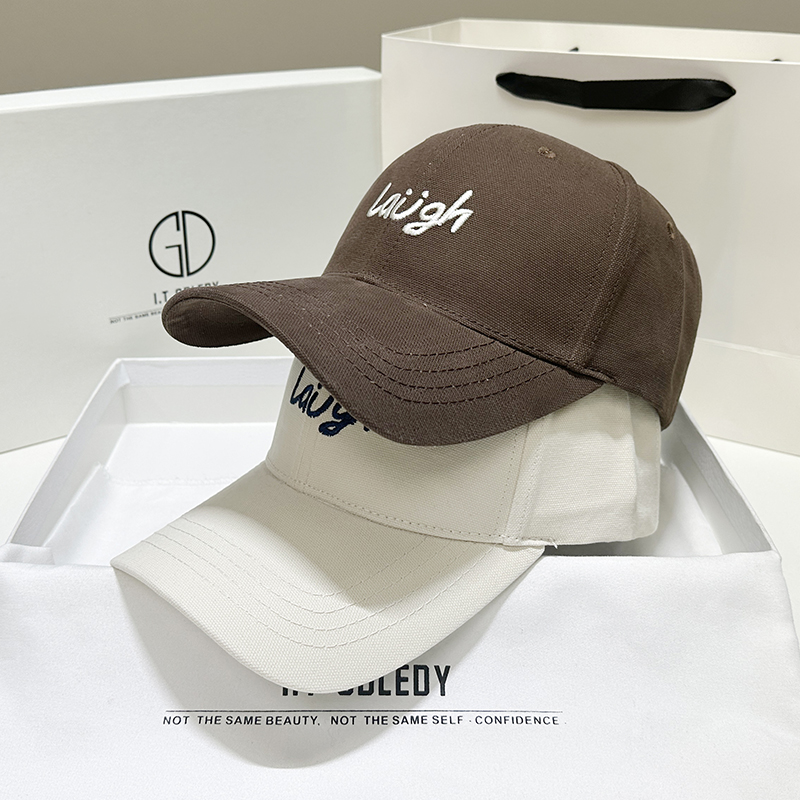 帽子 レディース 筆記体ロゴ入りシンプルキャップ
