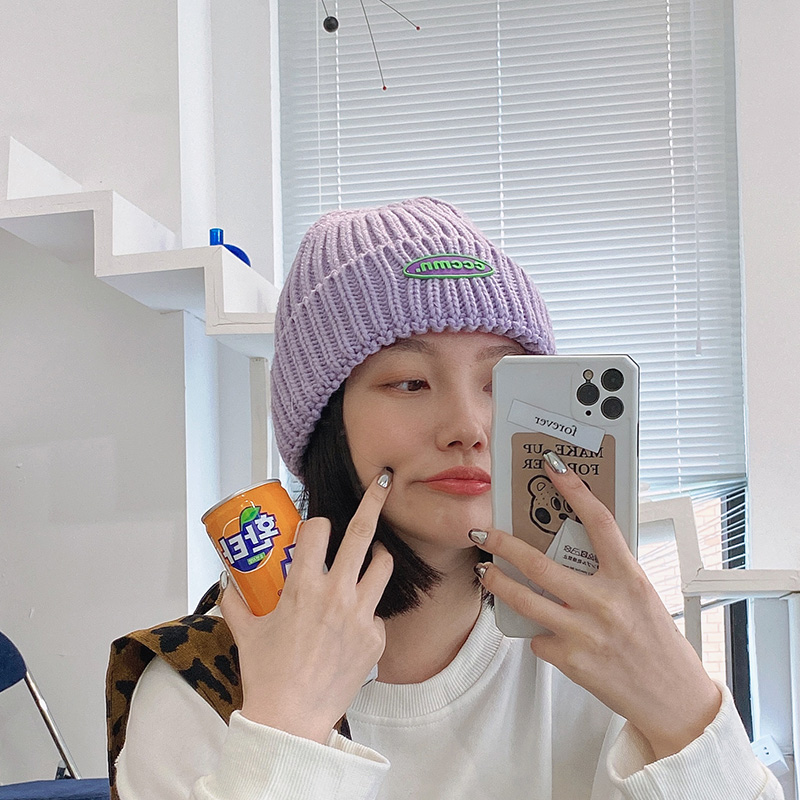 帽子 レディース ビビット　ニットキャップ　ロゴ