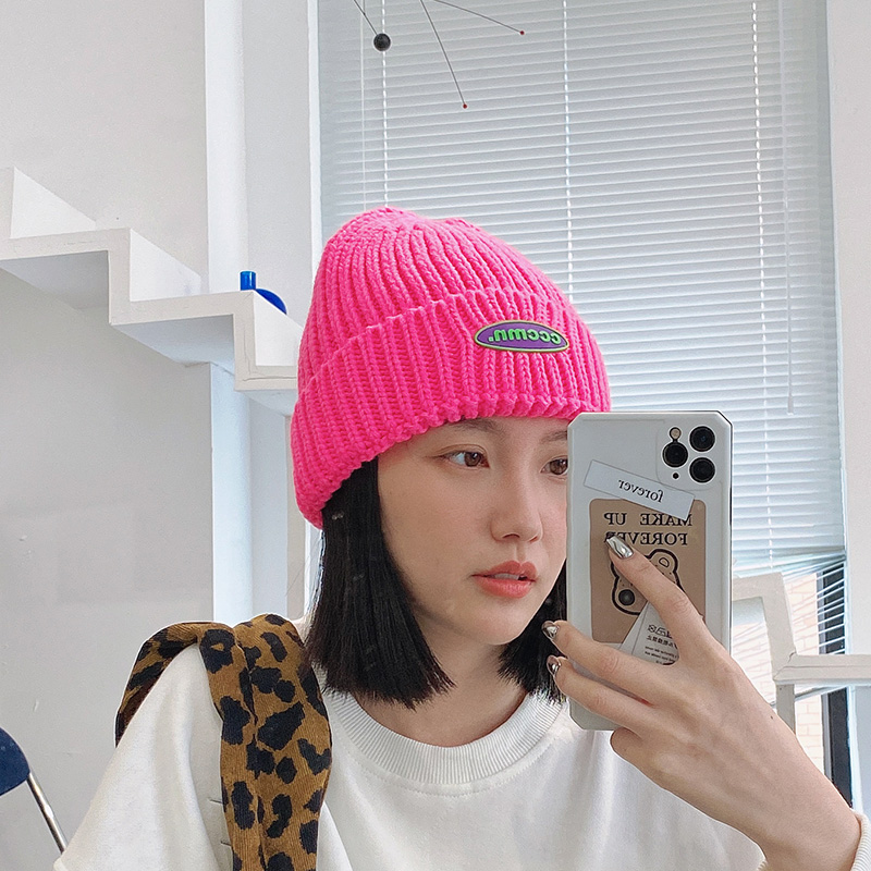 帽子 レディース ビビット　ニットキャップ　ロゴ