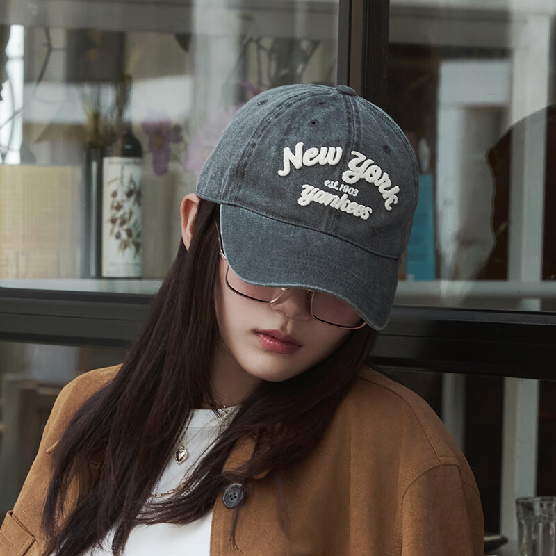 コーデが一気に華やぐ！人気の女性帽子で叶えるトレンドスタイル5選