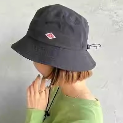 アウトドア　帽子 あご紐付き 遮光バケットハット