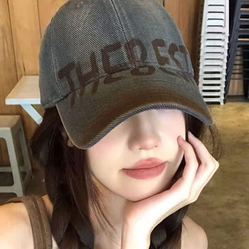 アウトドア　帽子 野球帽 文字ロゴ 小顔効果 深めキャップ