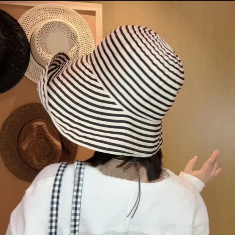 アウトドア　帽子 ワイドリム ボーダーハット