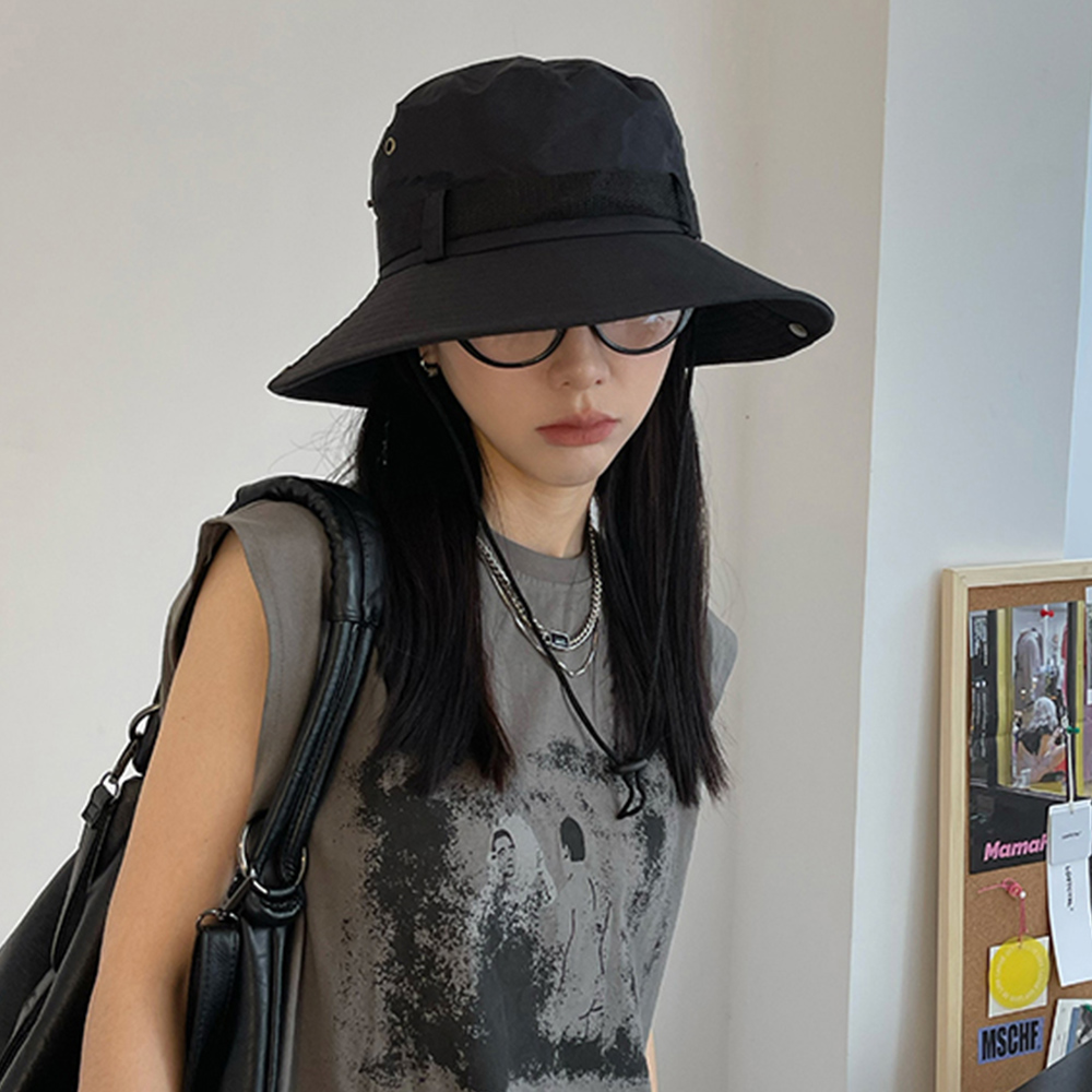 アウトドア　帽子 つば広サファリハット レディース あご紐付き 日よけ帽子