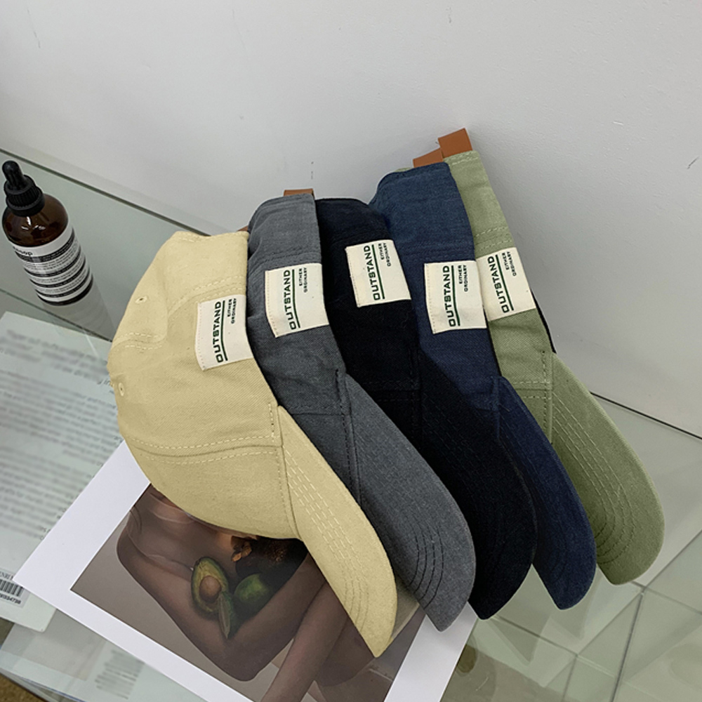 アウトドア　帽子 紫外線対策キャップ ロゴワッペン付き 男女兼用