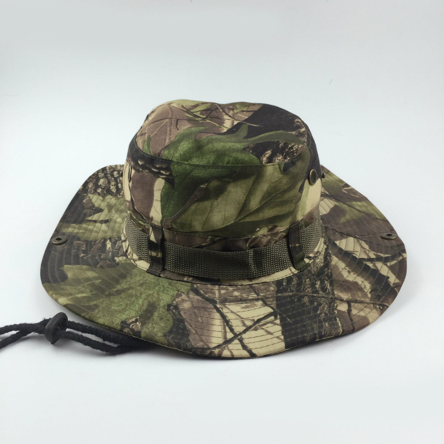 アウトドア　帽子 迷彩柄サファリハット 紫外線対策 あごひも付き アウトドア帽子