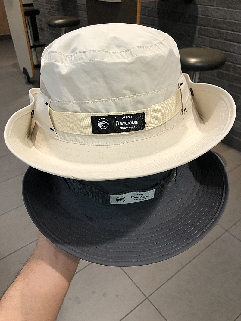 アウトドア　帽子 アウトドア冒険家つば広ハット