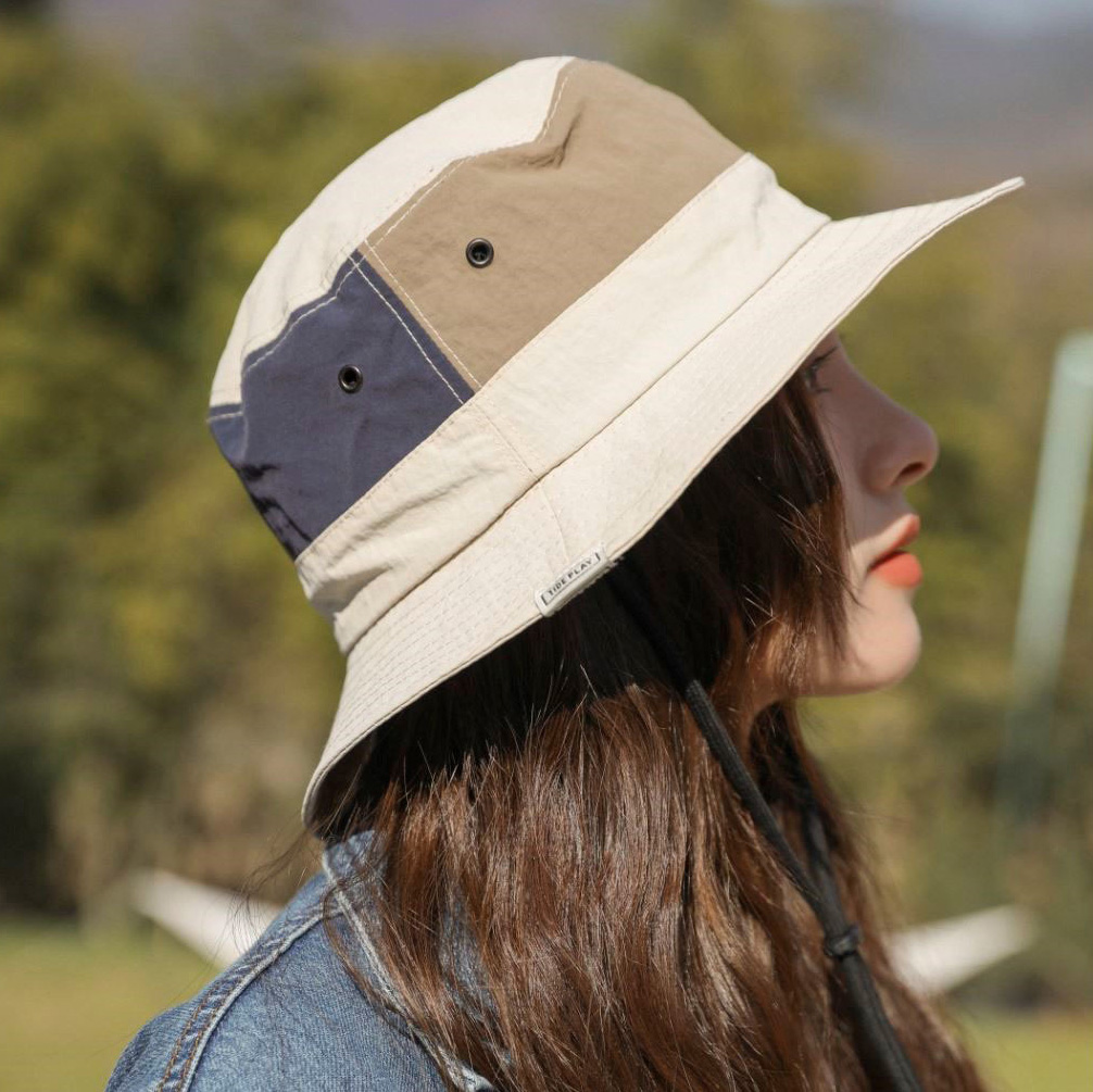 アウトドア　帽子 配色つば広帽子 紫外線対策 あご紐付き 四季対応
