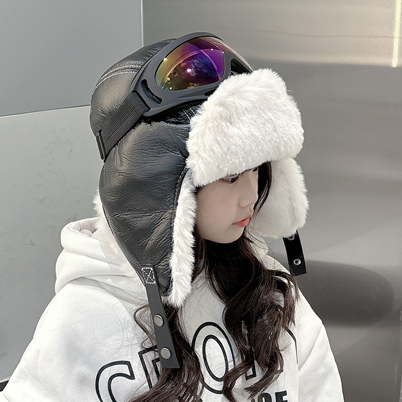 https://fulmo-img-server.com/haty-haty/040dd329-4418-4907-8b66-6d9ebfaece25.jpg