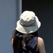 https://fulmo-img-server.com/haty-haty/1746067952844_hc6m4gyk_4qm53lbp.jpeg