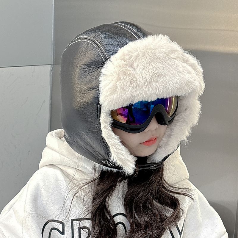 https://fulmo-img-server.com/haty-haty/180c1ec1-5e76-403f-9c0d-3c4619fdc835.jpg