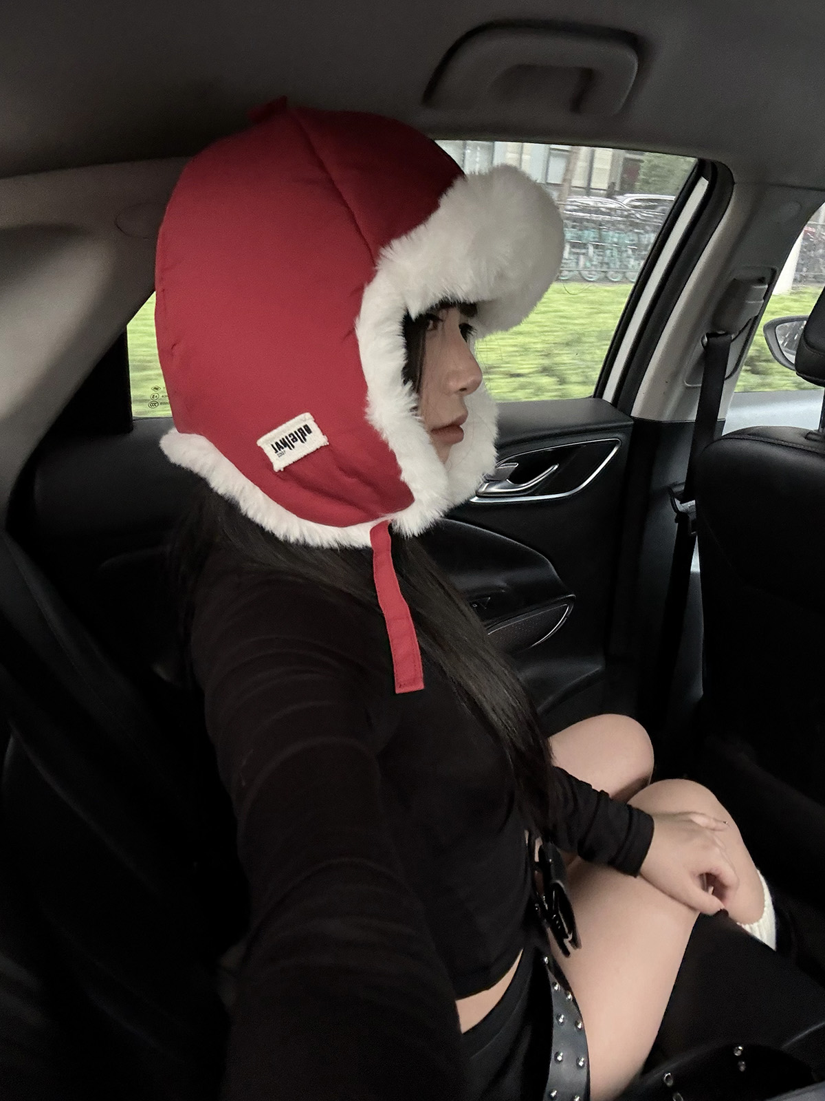https://fulmo-img-server.com/haty-haty/1901806c-d72e-4726-92e2-b1ddcb4e0146.jpg