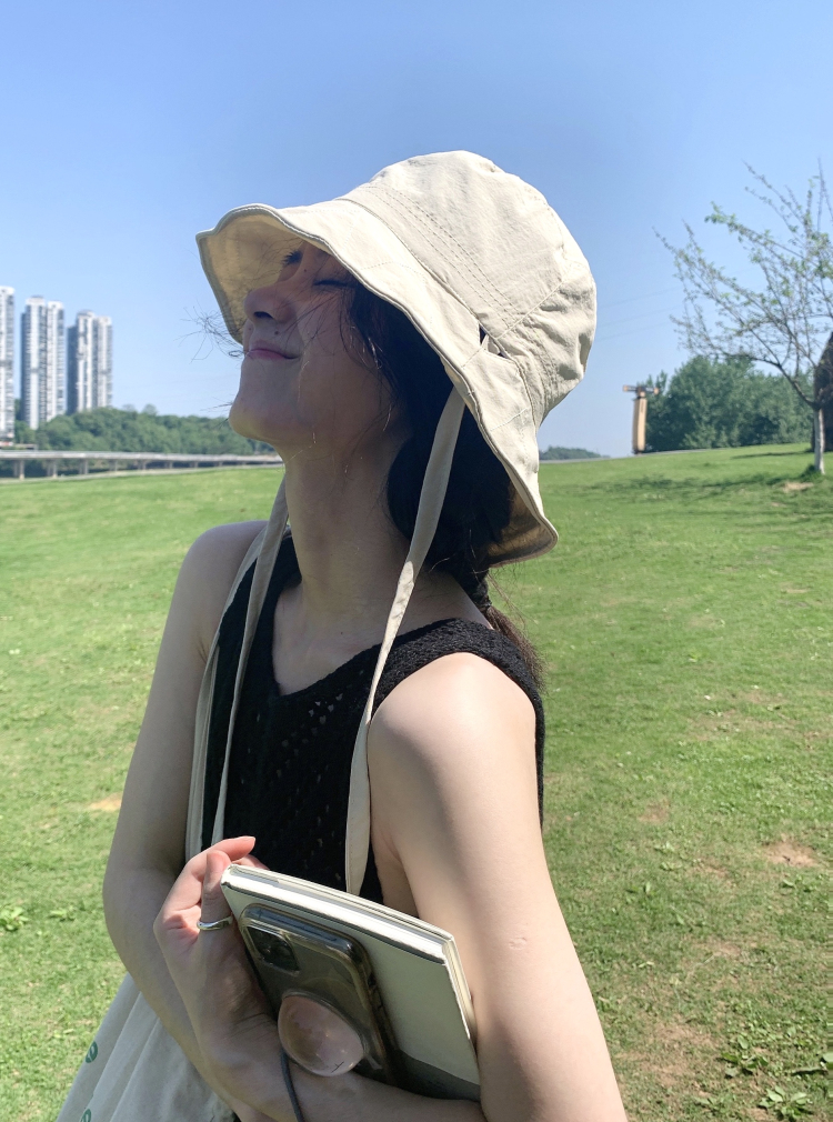 https://fulmo-img-server.com/haty-haty/3dfb6ae7-688c-4f38-ad84-95f6a3e86dd0.jpg