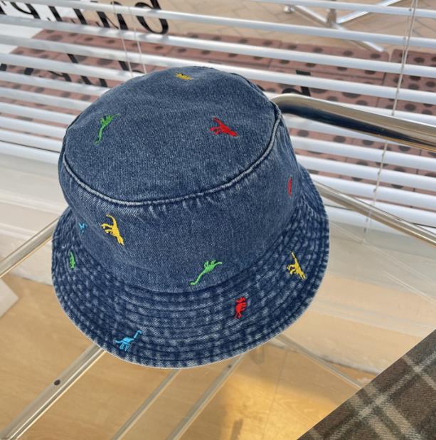 秋冬新作 恐竜刺繍デニムバケツハット 男女兼用 紫外線対策