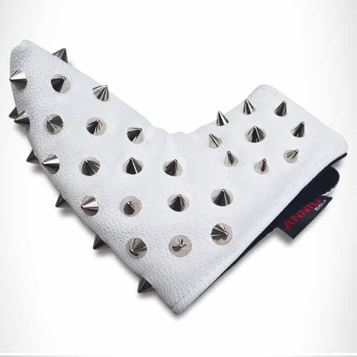 鋲打ち装飾パター用ヘッドカバー