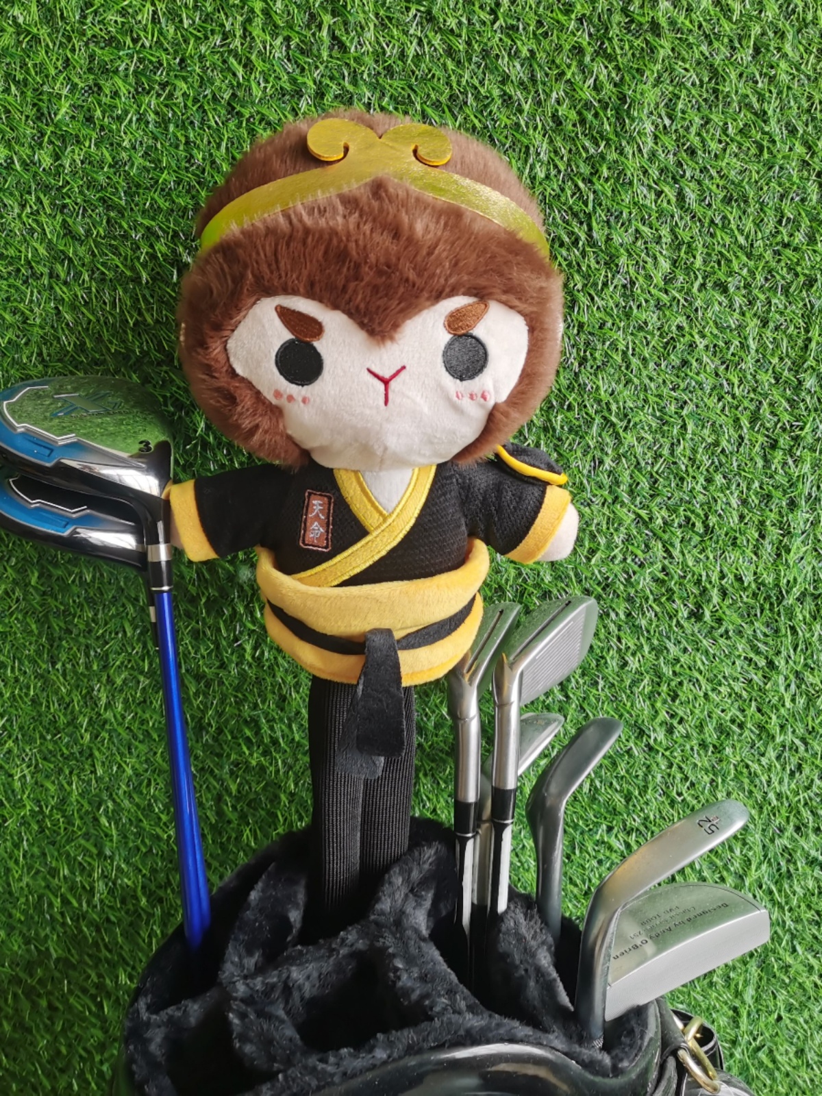 ヘッドカバー 西遊記キャラクター孫悟空ぬいぐるみアイアンカバー