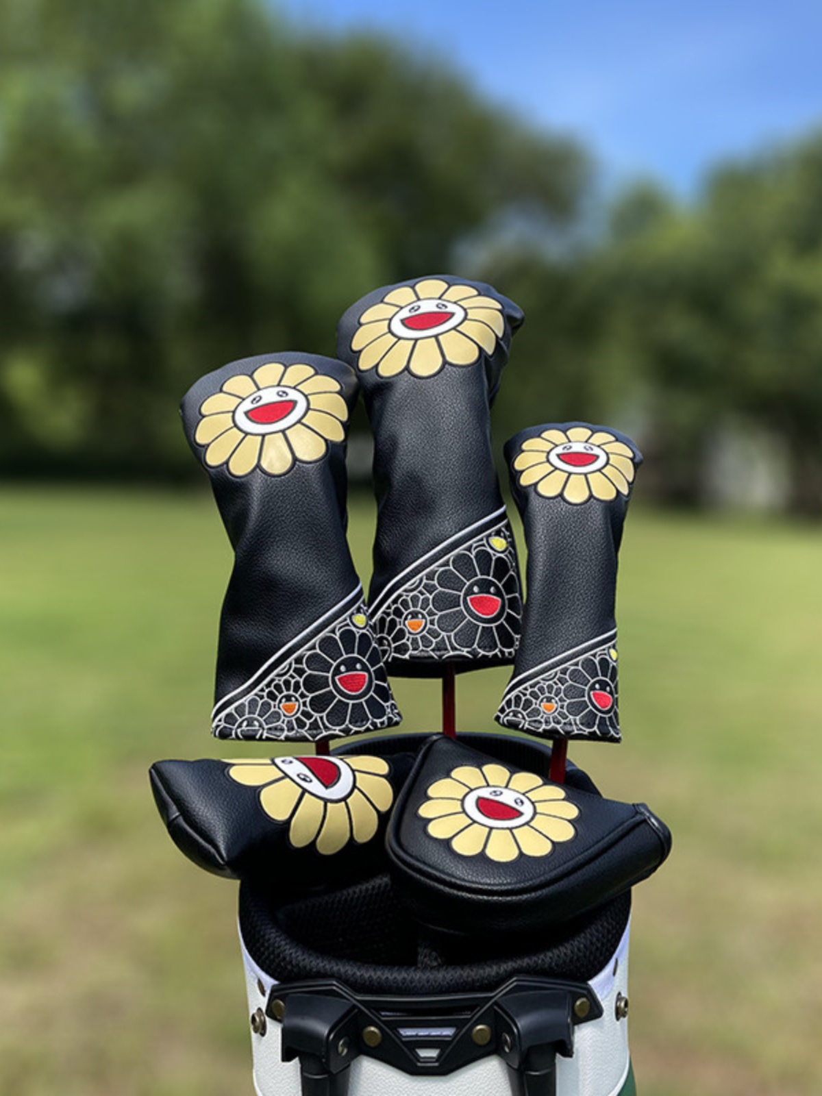 ヘッドカバー スマイルフラワー刺繍入りアイアンカバーセット