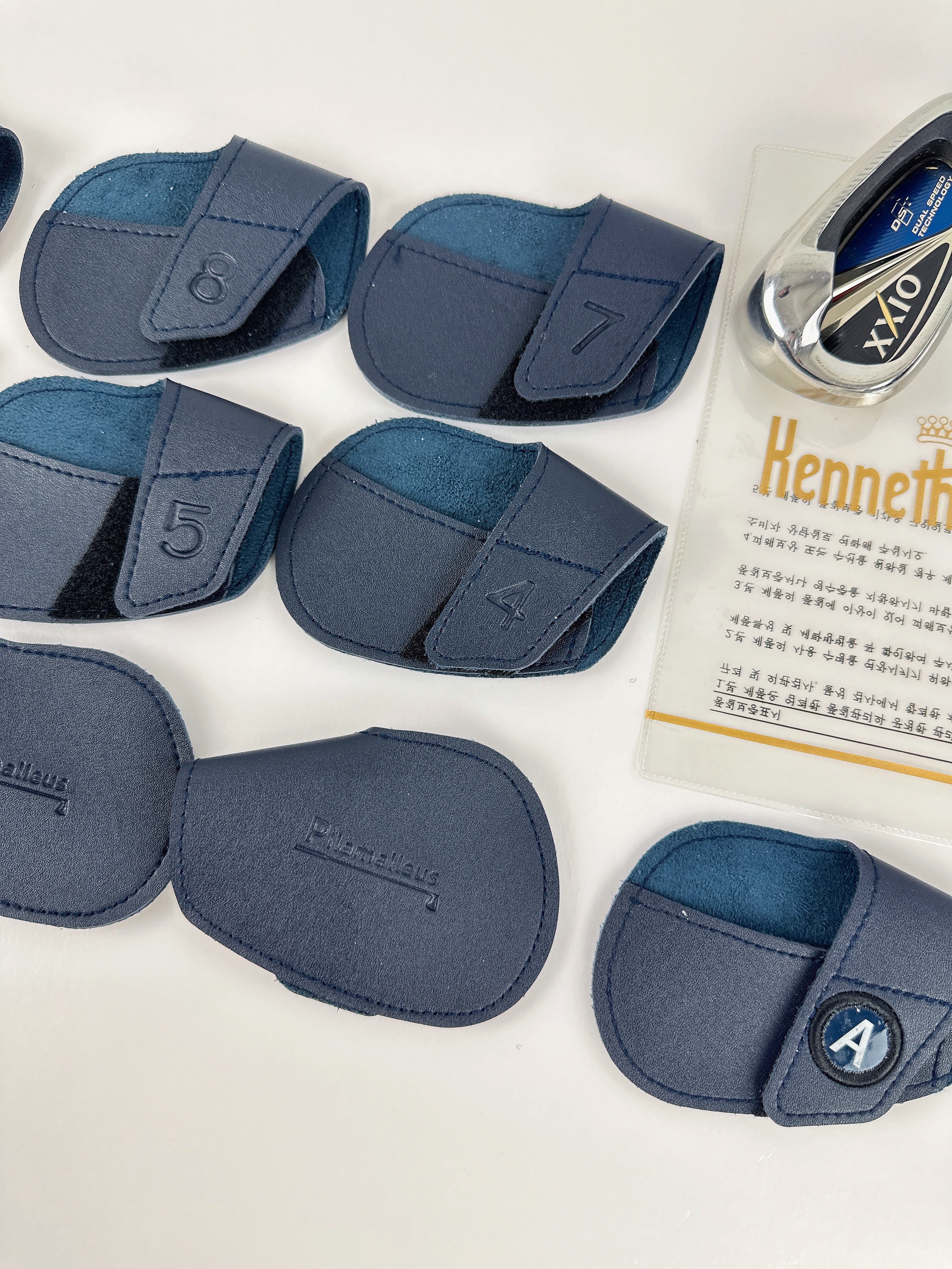 ヘッドカバー ヘッドカバー ドクロ刺繍入り本革アイアンカバー