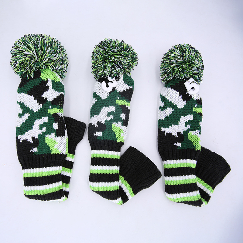 ヘッドカバー 迷彩柄ボンボン付きニット編みドライバーカバー