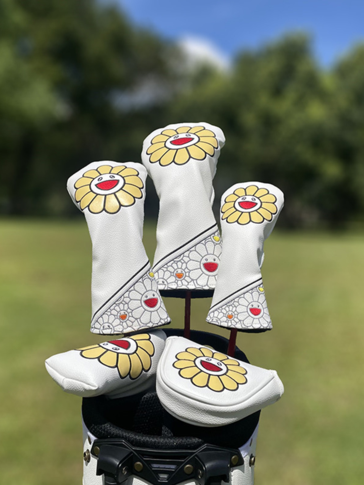 ヘッドカバー スマイルフラワー刺繍入りアイアンカバーセット