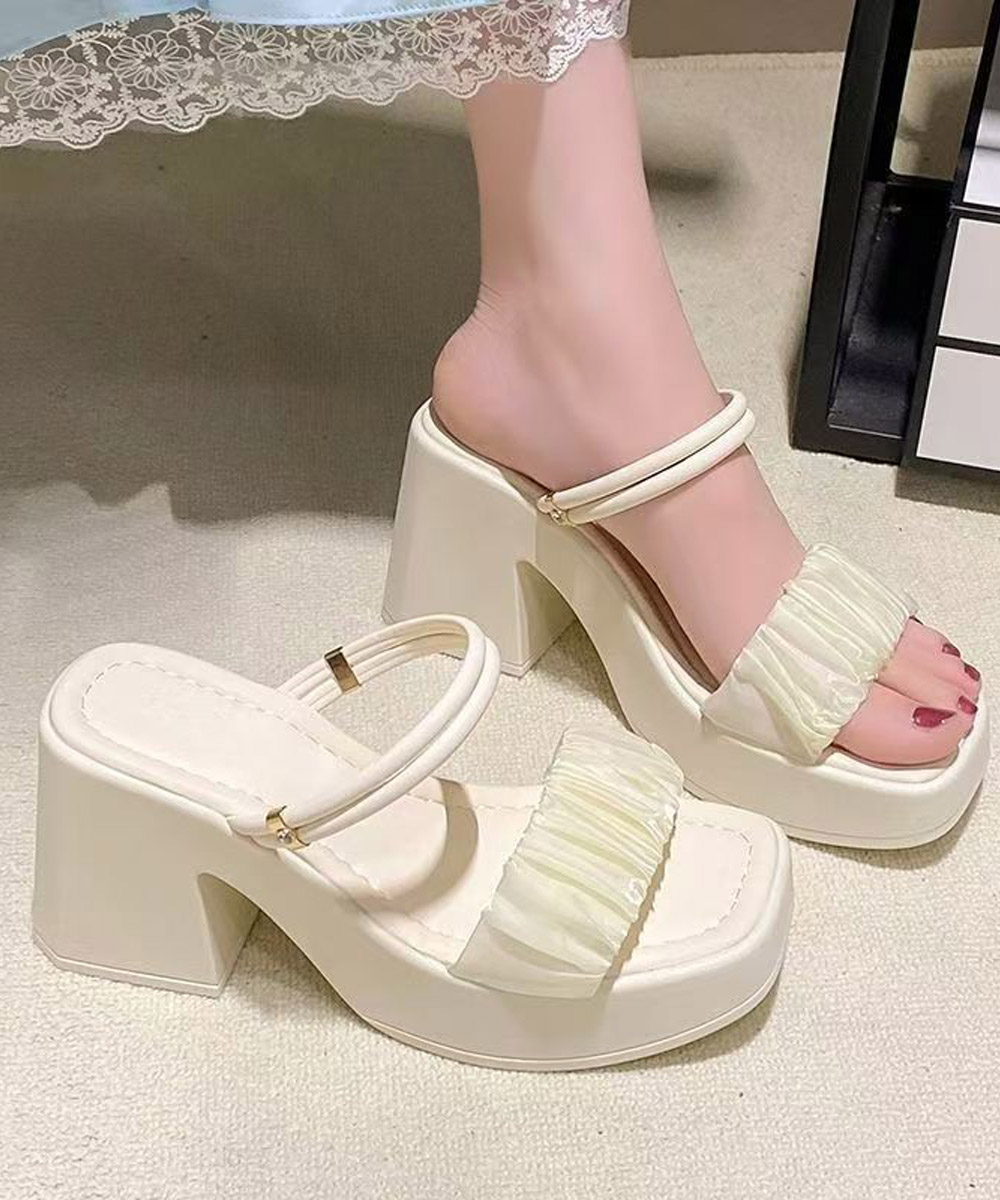https://fulmo-img-server.com/heelme/09fa9bca-f9f5-48e0-b447-670b47177e73.jpg