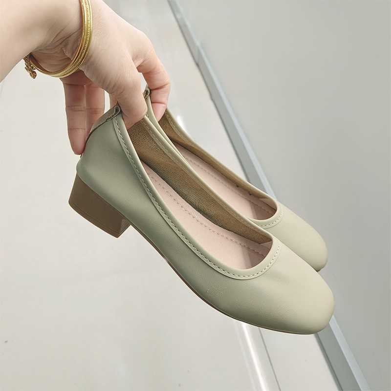 骨格ナチュラルさんの魅力を引き出す！歩きやすいヒール5選