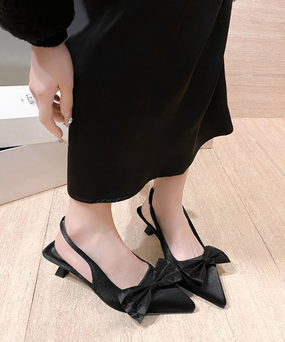 https://fulmo-img-server.com/heelme/24f2fed2-ed9c-433c-a988-d25c113d9348.jpg