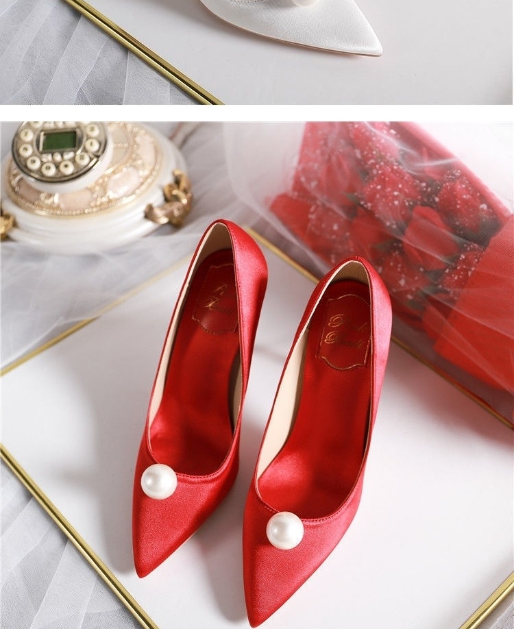 https://fulmo-img-server.com/heelme/e25dbc1e-739d-4e2f-b779-1fb3cd6cccd9.jpg