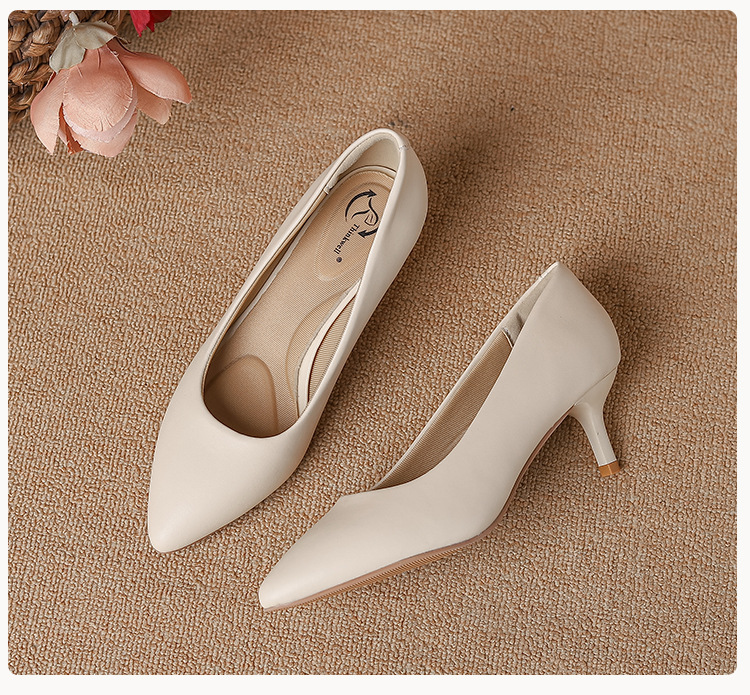 https://fulmo-img-server.com/heelme/fb21c9a4-765c-481c-ad6a-90d5145e2fb3.jpg