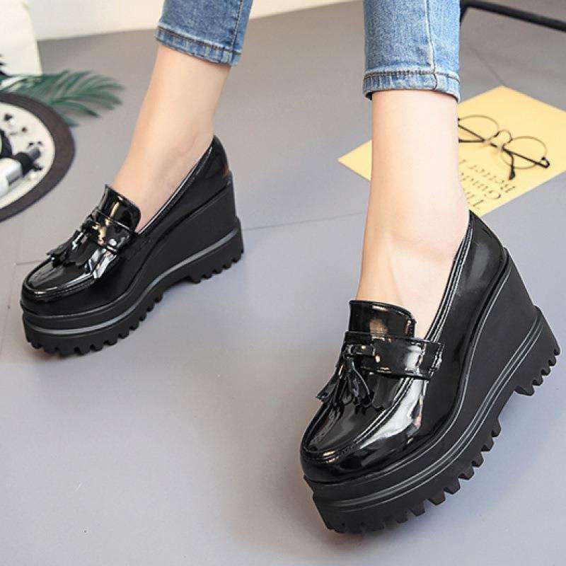 https://fulmo-img-server.com/heels/00385634627a4cd3a12d5c8fb83a2668.jepg