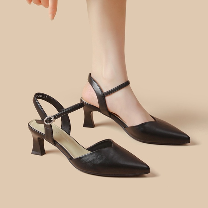 https://fulmo-img-server.com/heels/1741149299023_mguz6wad_tuv6s12x.jpeg