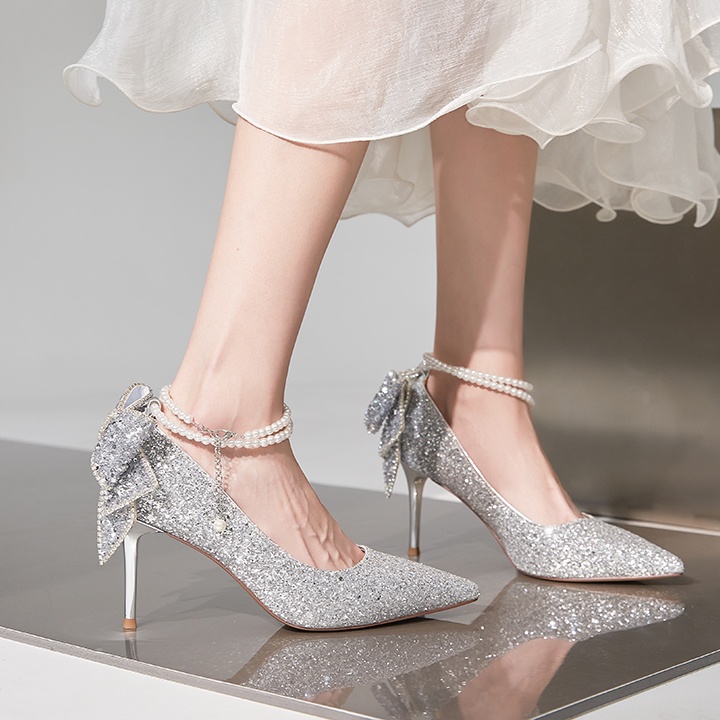 https://fulmo-img-server.com/heels/1741153774874_2f4s90at_dei7ftqp.jpeg