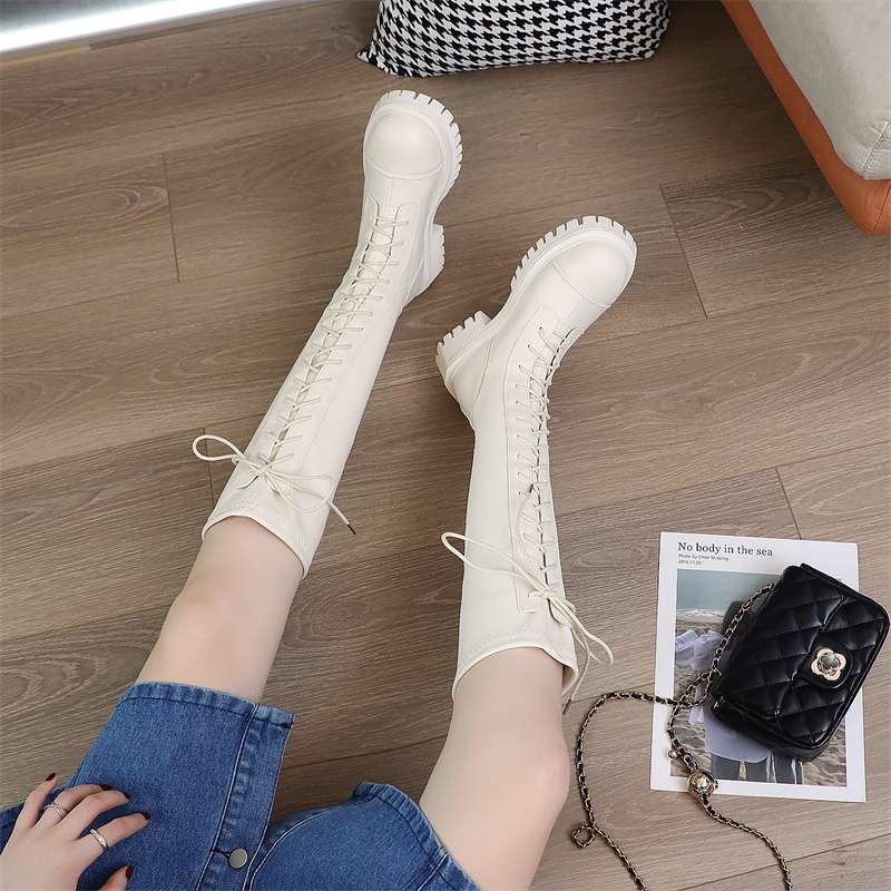 https://fulmo-img-server.com/heels/1b0807cd16114f27a3a18daceb0d8e44.jepg