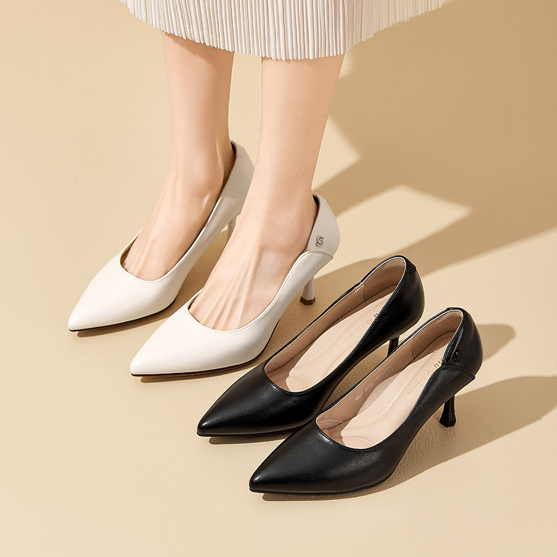 https://fulmo-img-server.com/heels/8cf41528-a618-4149-8a18-2e5fda2a3589.jpg