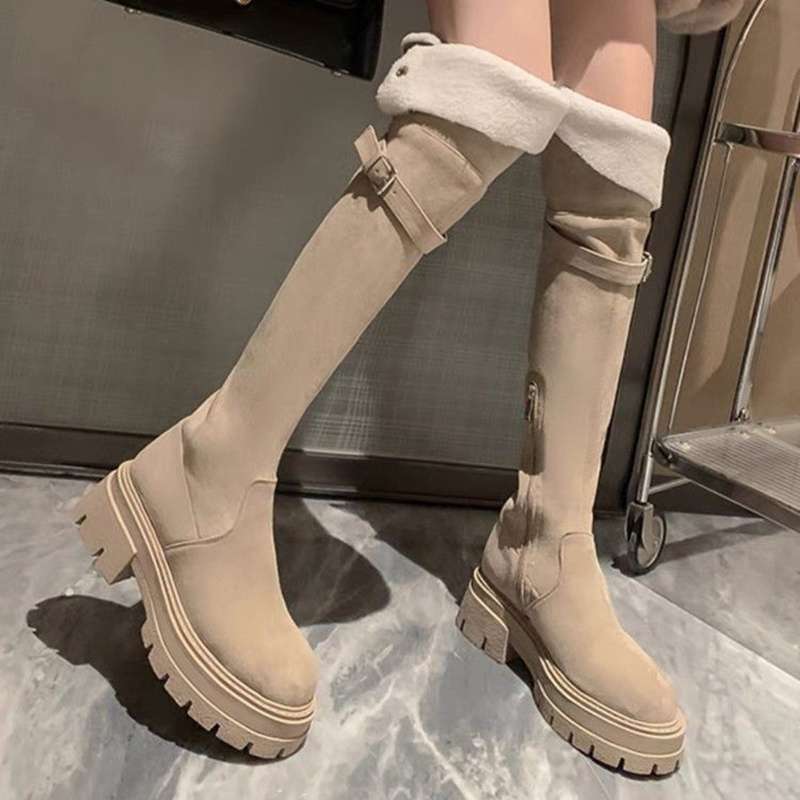 https://fulmo-img-server.com/heels/901fda75a0234545a40645de4401ca80.jepg
