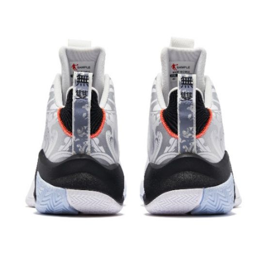 ハイカットスニーカー 人気 軽量 バスケットシューズ 衝撃吸収性 部活 スポーツ 学校 グリップ力 すべりにくい クッション 安定感