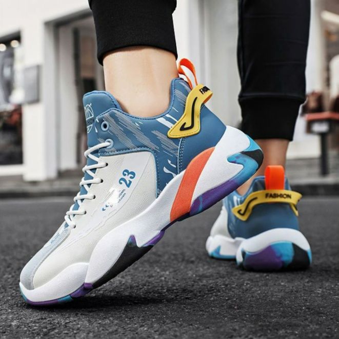 ハイカットスニーカー 疲れにくい 痛くならない 履きやすい 歩きやすい クッション 安定感 デイリーユース 日常使い 快適歩行