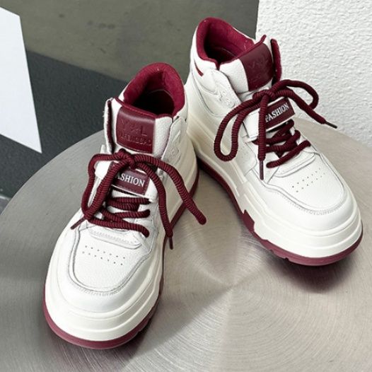 ハイカットスニーカー 人気 厚底 クッション性 通気性 カジュアル ボリュームソール 可愛い おしゃれ 春 秋 本革 スタイリッシュ