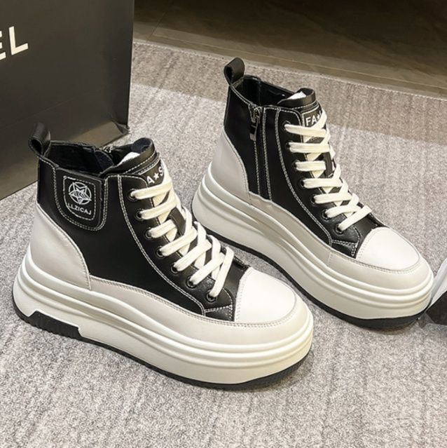 ハイカットスニーカー 定番 シンプル 厚底 おしゃれ スタイリッシュ きれいめ サイドジッパー 美脚効果 歩きやすい クッション 安定感