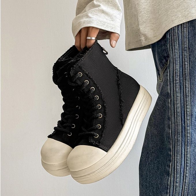 ハイカットスニーカー 伸長効果 カジュアル シンプル スタイリッシュ きれいめ オールシーズン デイリーユース スエード素材 軽快