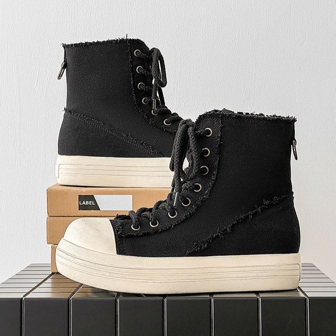 ハイカットスニーカー 伸長効果 カジュアル シンプル スタイリッシュ きれいめ オールシーズン デイリーユース スエード素材 軽快