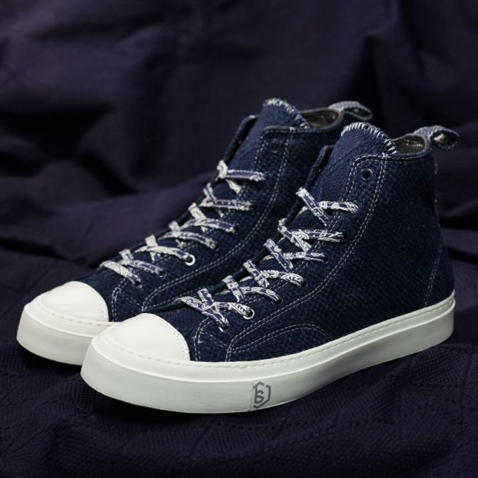 ハイカットスニーカー ワンランクアップ  スタイリッシュ きれいめ クール カジュアル シンプル 履きやすい 歩きやすい 快適歩行