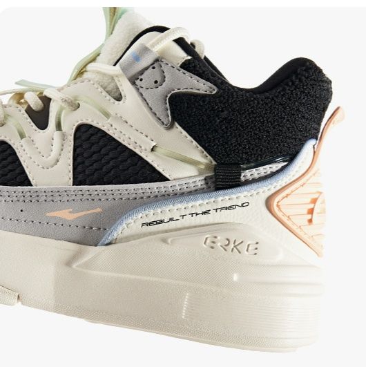 ハイカットスニーカー カジュアル シンプル かわいい 日常使い デイリーユース クッション性 メッシュ素材 通気性 軽量感