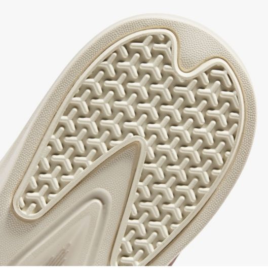 ハイカットスニーカー カジュアル シンプル かわいい 日常使い デイリーユース クッション性 メッシュ素材 通気性 軽量感