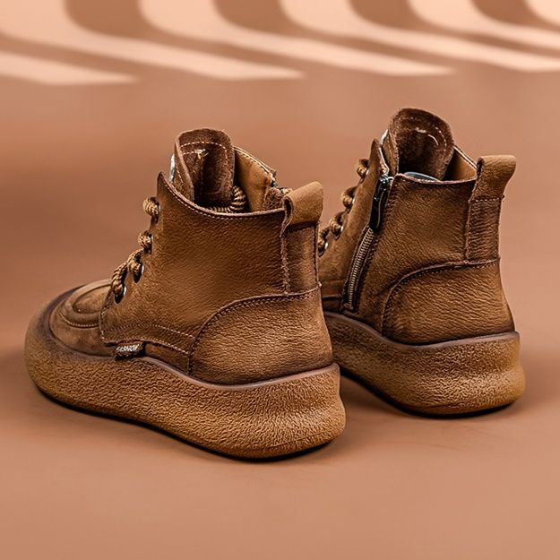 ハイカットスニーカー 伸長効果 おしゃれ サイドジッパー 厚底ソール カジュアルコーデ  脚長効果 履きやすい おしゃれ 秋 冬