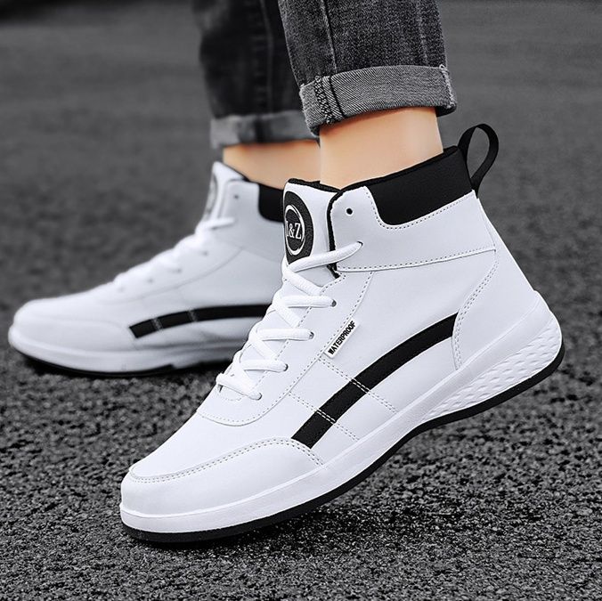 ハイカットスニーカー 快適歩行 デイリーユース スポーツ クール シンプル おしゃれ スタイリッシュ すべりにくい オールシーズン