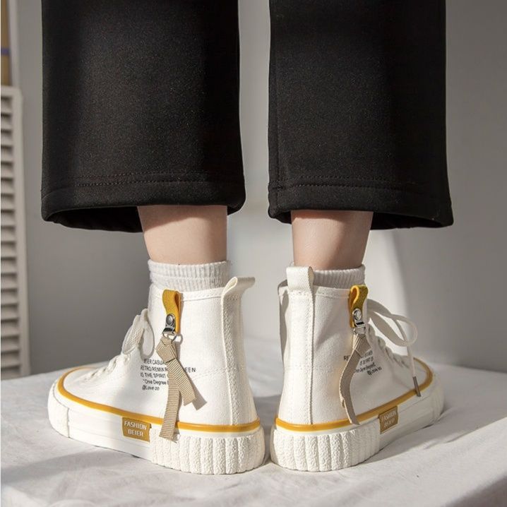 ハイカットスニーカー 定番 カジュアル スタイルアップ おしゃれ シンプル かわいい オールシーズン 履きやすい 歩きやすい 安定感