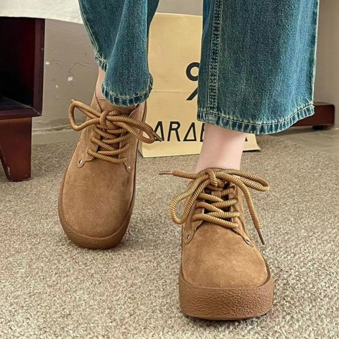 ハイカットスニーカー 秋 冬 かわいい 可愛い おしゃれ きれいめ やわらか起毛素材 カジュアル 安定感 歩きやすさ きれいめ スエード