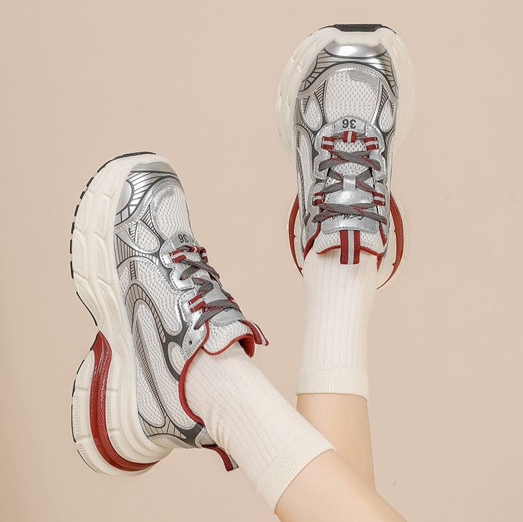 ハイカットスニーカー 部活 スポーツ ランニング 軽快 スポーティー 厚底ソール クッション性 疲れにくい 通気性 メッシュ素材