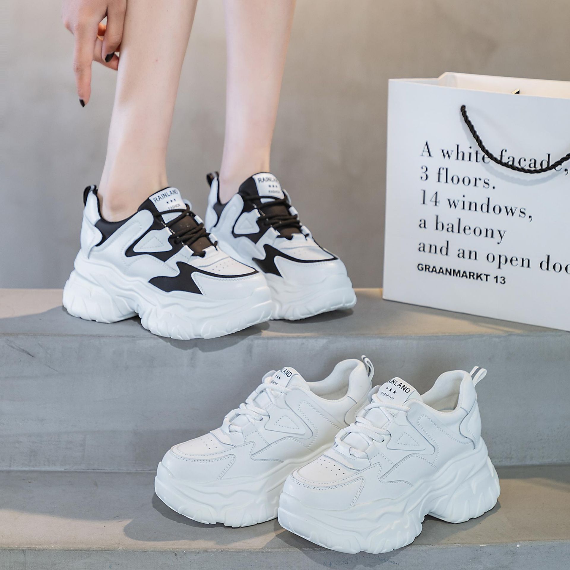 ハイカットスニーカー 美脚効果 カジュアル シンプル かわいい 快適歩行 厚底ソール クッション性 軽量設計 疲れにくくフィット感